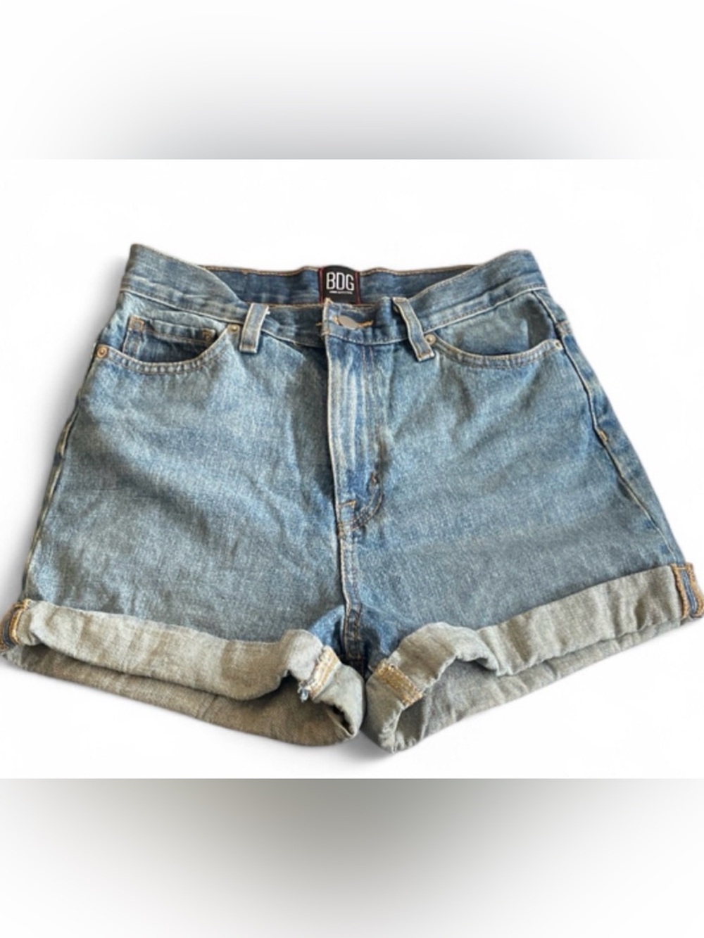 BDG UO URBAN OUTFITTERS - High Rise Mom Blue Cuff Denim Shorts - SIZE 26